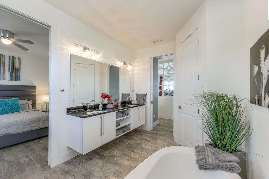 3412 SE 22nd Ave, Cape Coral, FL 33904