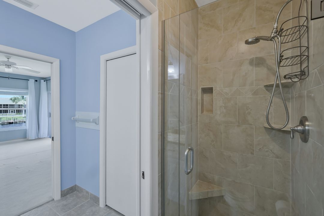 4550 SE 5th Pl #202, Cape Coral, FL 33904
