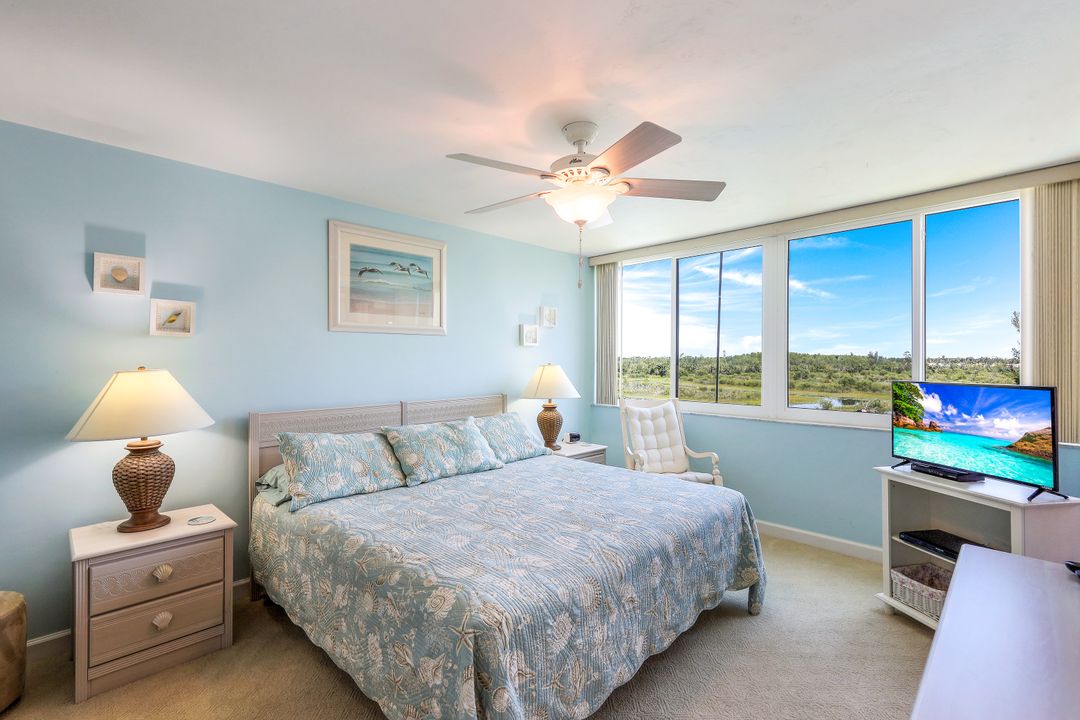 7119 Lakeridge View Court #Unit 303, Fort Myers, FL 33907