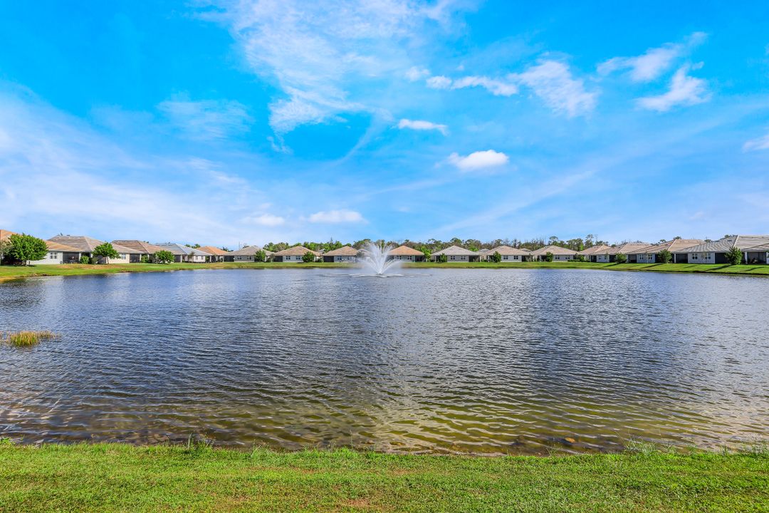 1114 Tranquil Brk Dr, Naples, FL 34114