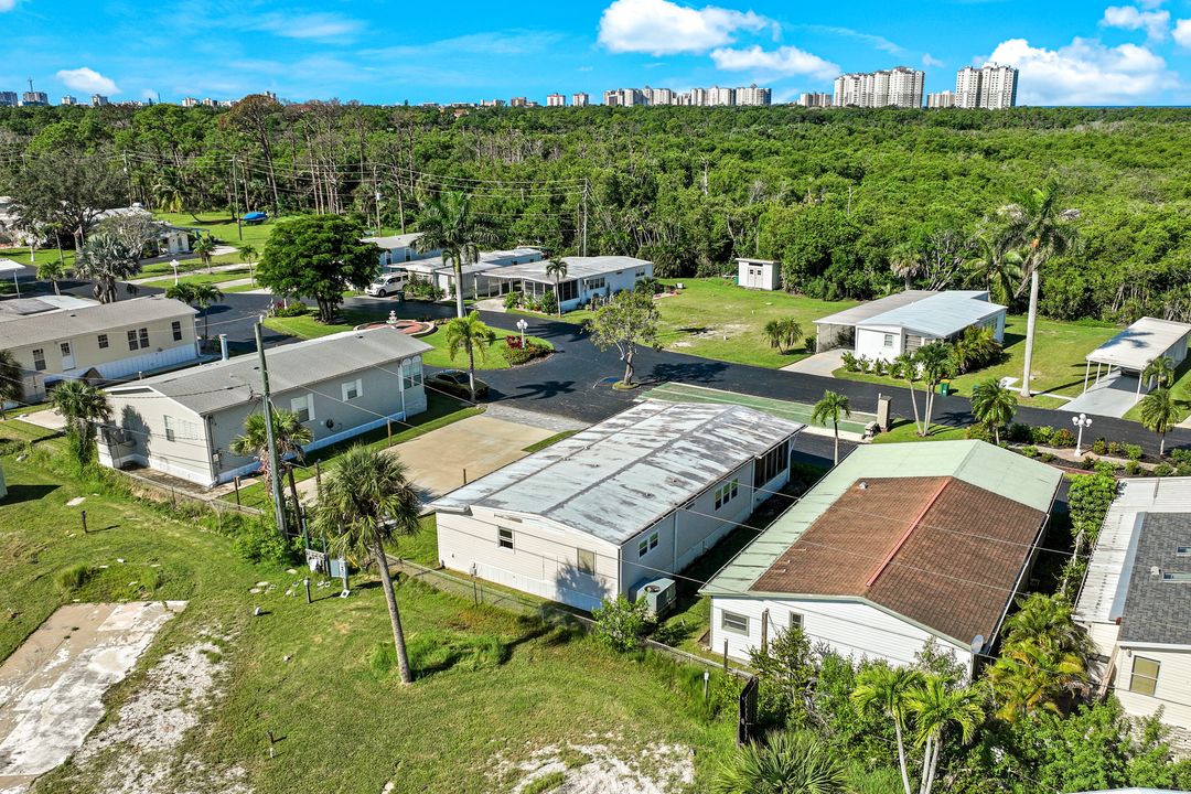 777 Walkerbilt Rd #14, Naples, FL 34110