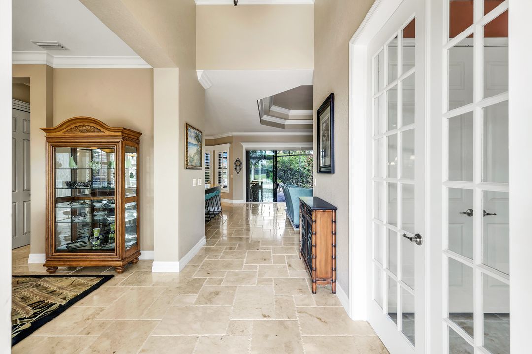 3917 Glacier Ct, Naples, FL 34119