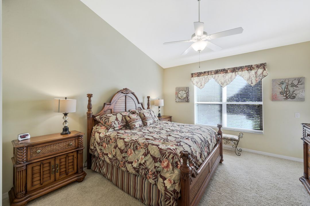 8535 Danbury Blvd #205, Naples, FL 34120