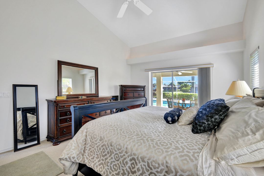 610 Archer Pkwy W, Cape Coral, FL 33904