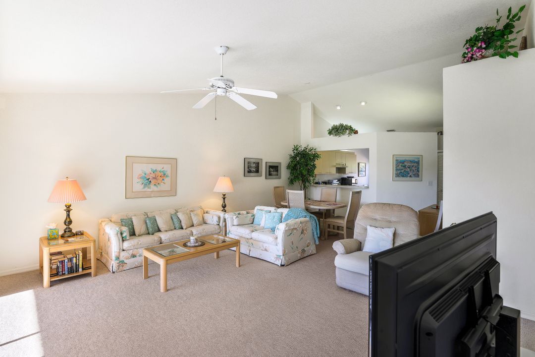 628 Woodshire Ln #G4, Naples, FL 34105