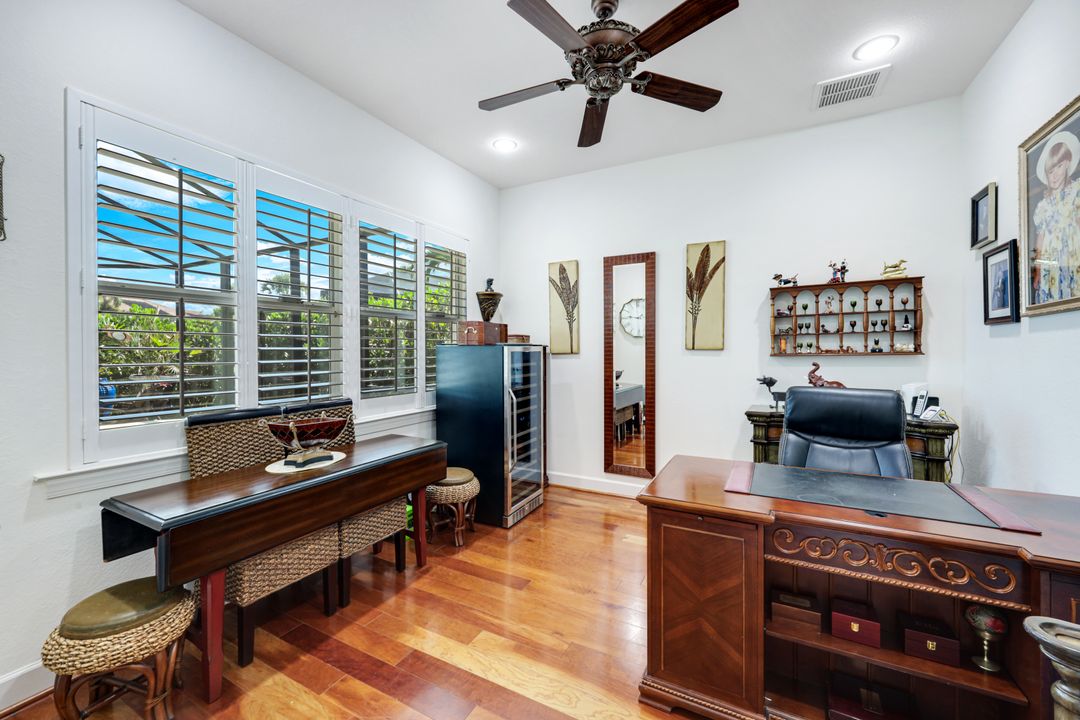 9684 Cobalt Cove Cir, Naples, FL 34120