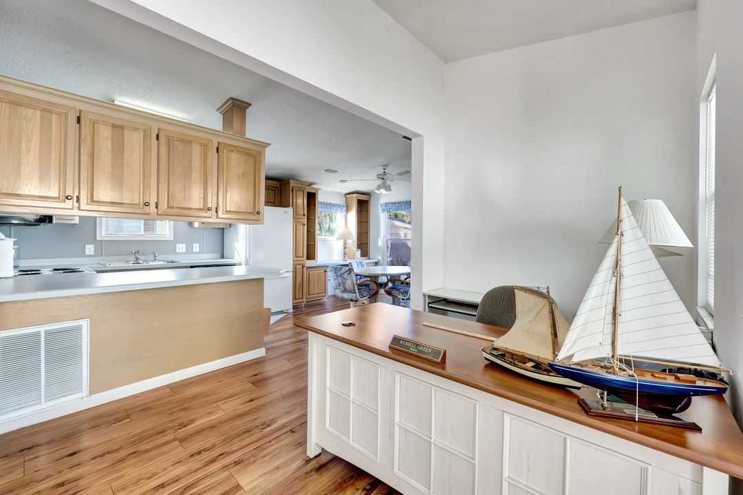 10827 Little Heron Cir SE, Estero, FL 33928