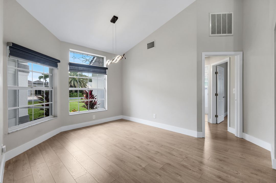 13651 Willow Bridge Dr, North Fort Myers, FL 33903