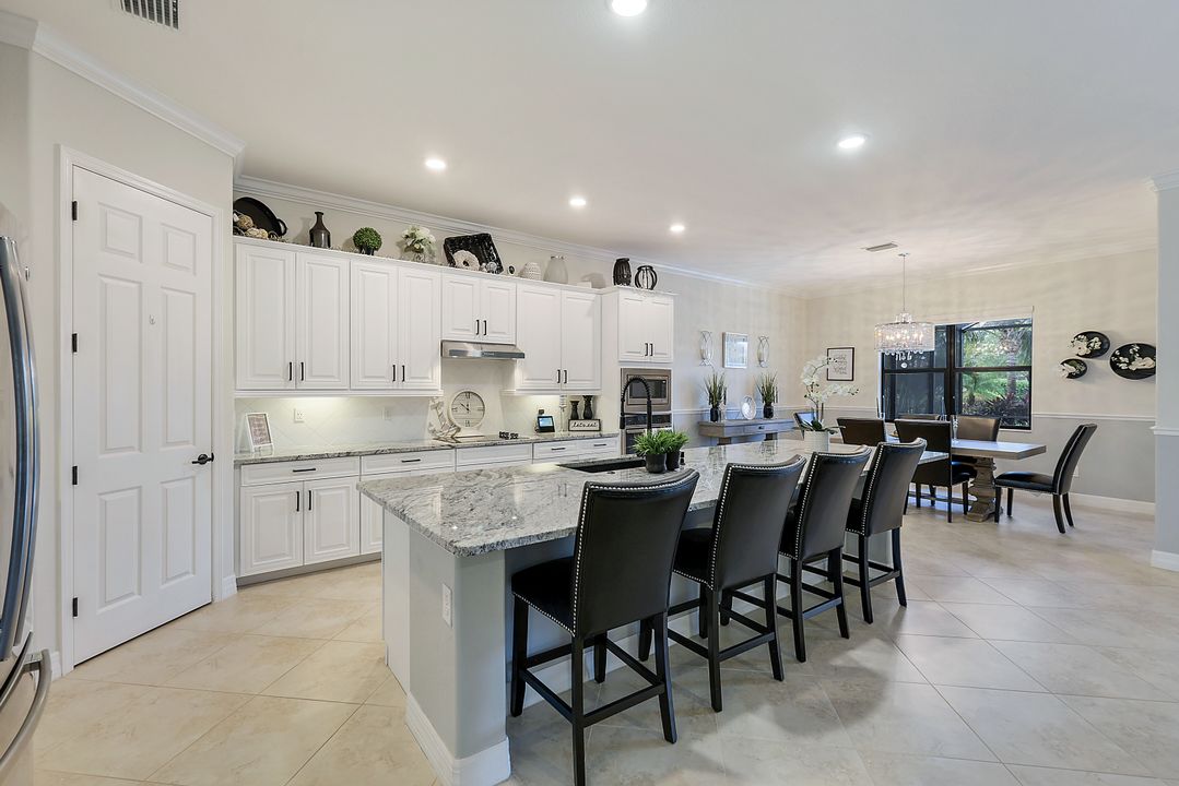 28122 Kerry Ct, Bonita Springs, FL 34135