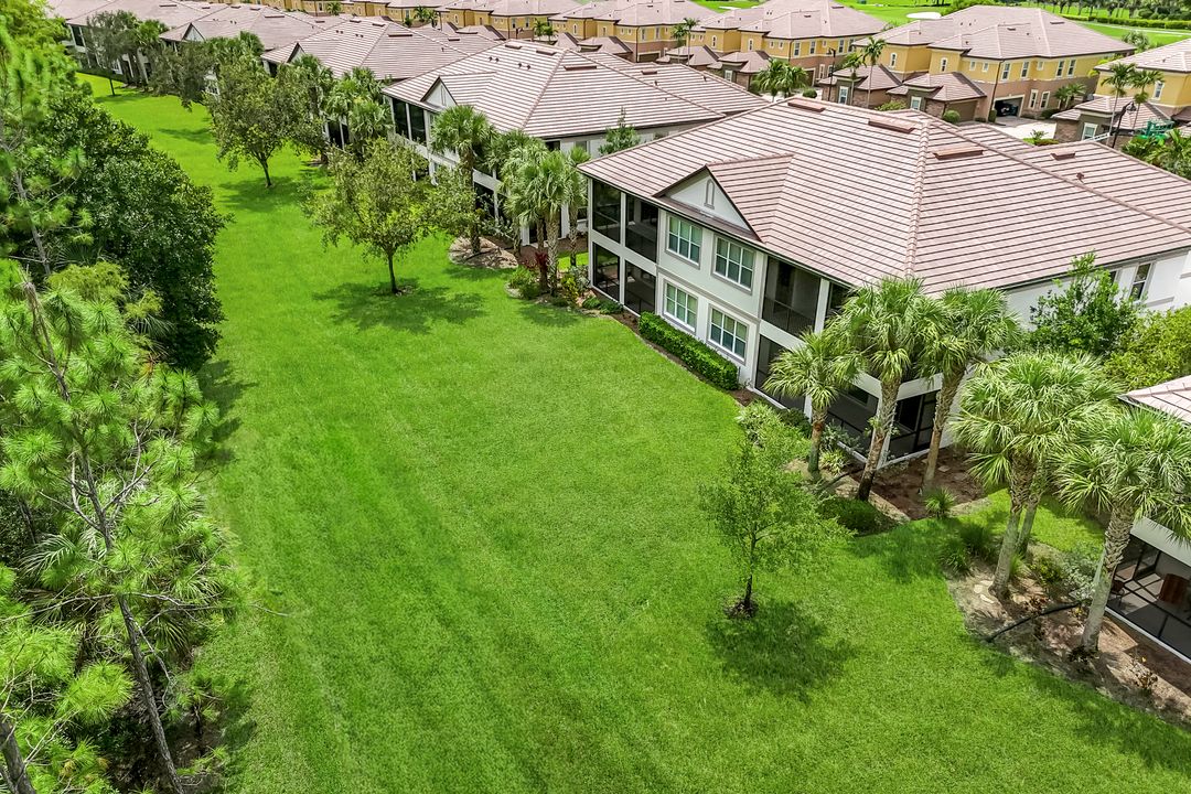 9516 Ironstone Terrace #102, Naples, FL 34120