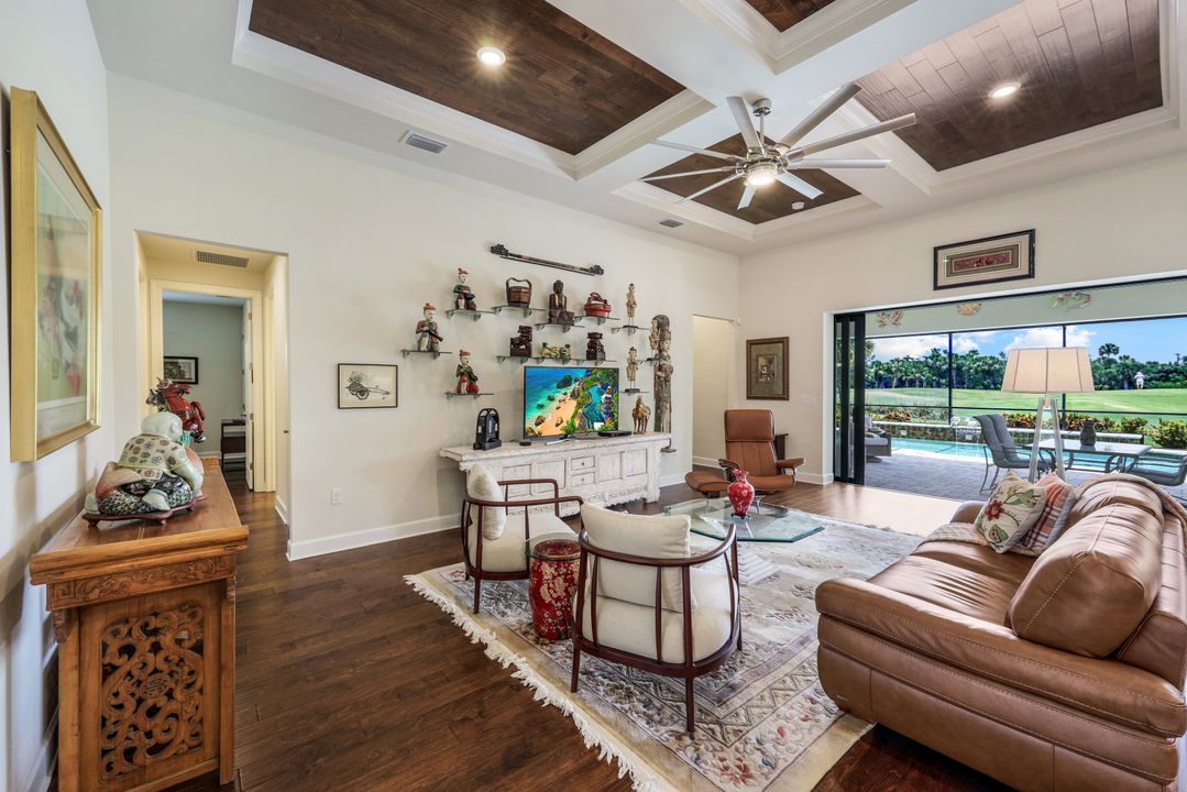 9335 Surfbird Ct, Naples, FL 34120