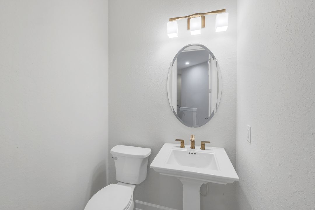 9520 Ironstone Terrace #202, Naples, FL 34120