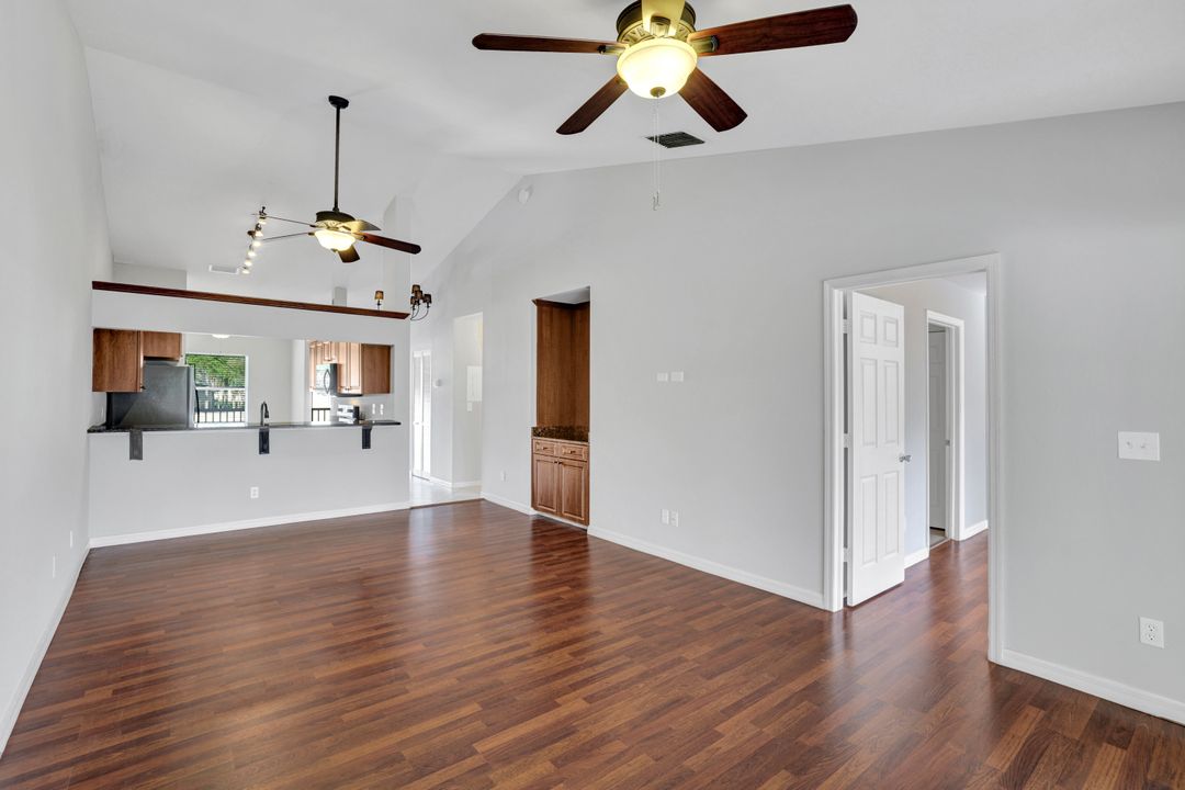 120 Pebble Shores Dr #205, Naples, FL 34110