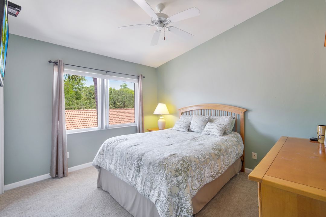 6730 Beach Resort Dr #12, Naples, FL 34114