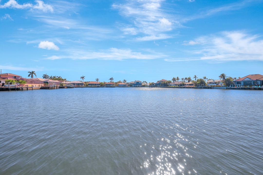 1235 Shenandoah Ct, Marco Island, FL 34145
