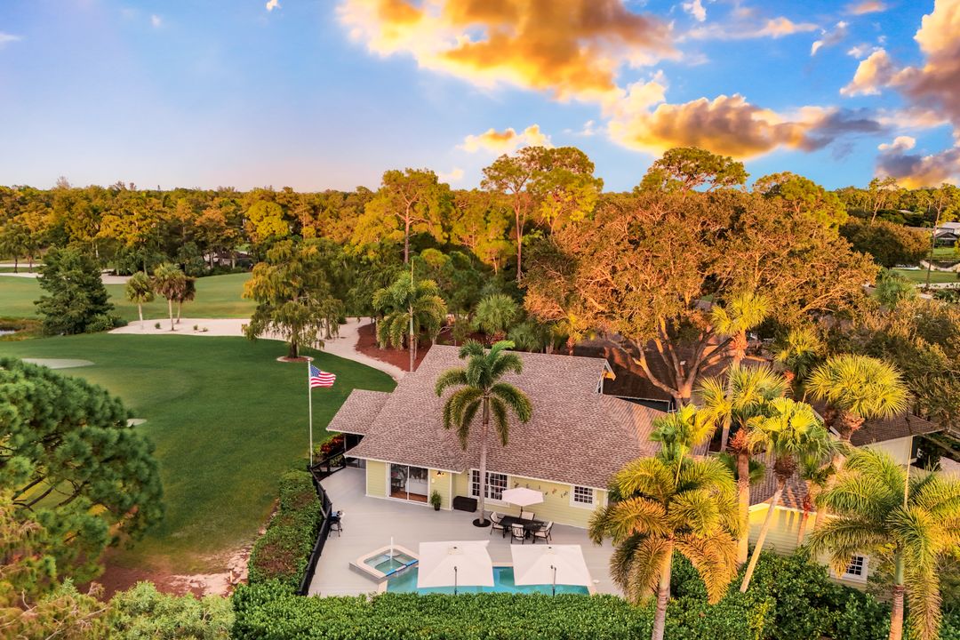 28 Golf Cottage Dr, Naples, FL 34105