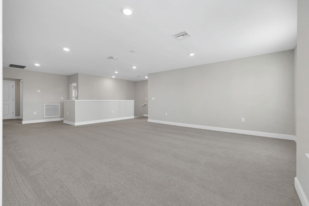 9002 Slade Terrace, Fort Myers, FL 33967