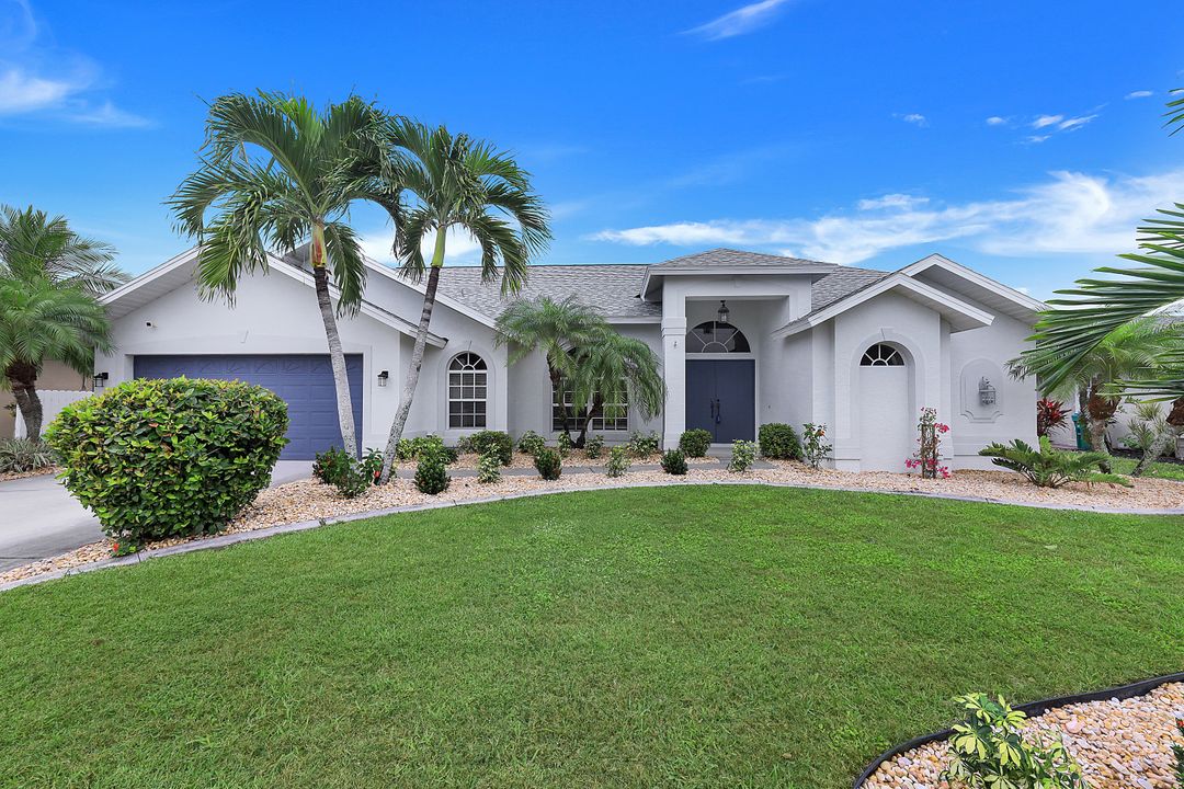 1423 SW 49th St, Cape Coral, FL 33914