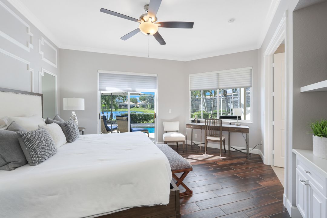 463 Tullamore Ln, Naples, FL 34110