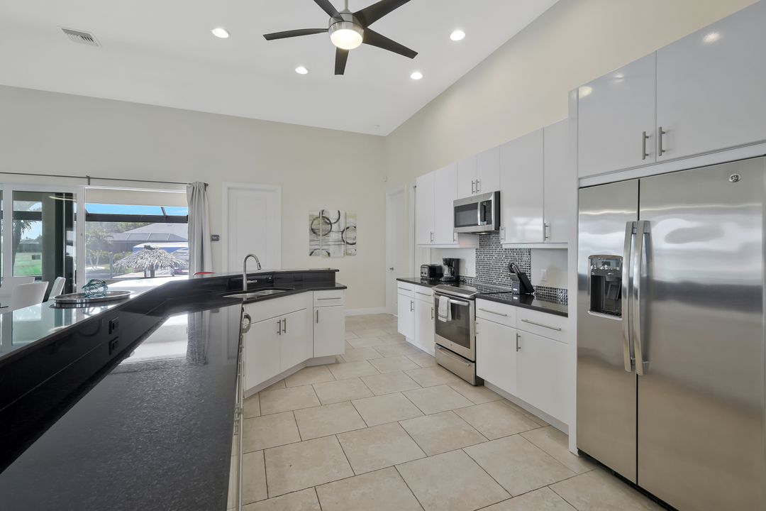 3632 SW 1st Pl, Cape Coral, FL 33914