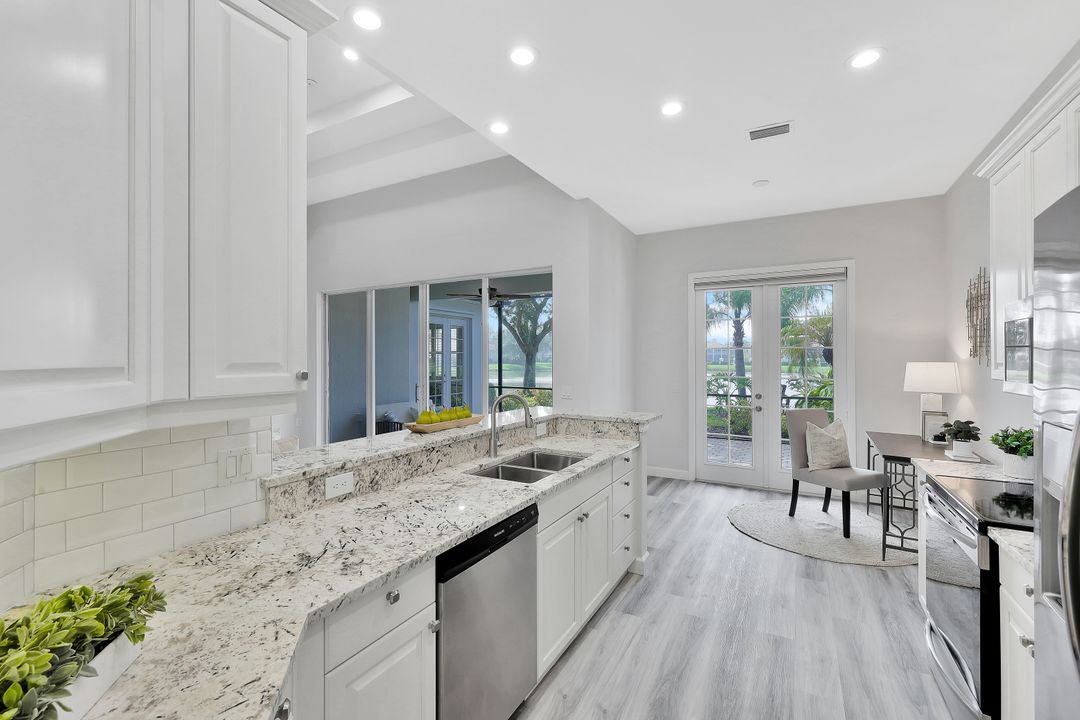 3376 Sandpiper Way, Naples, FL 34109