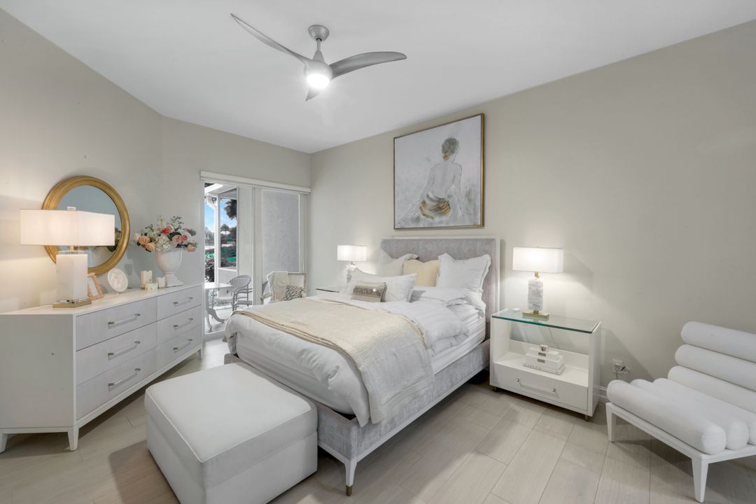 9172 Las Maderas Dr, Bonita Springs, FL 34135