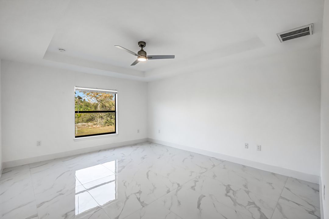 3018 11th St SW, Lehigh Acres, FL 33976