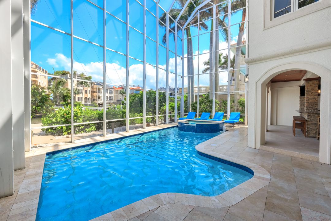175 Topanga Dr, Bonita Springs, FL 34134