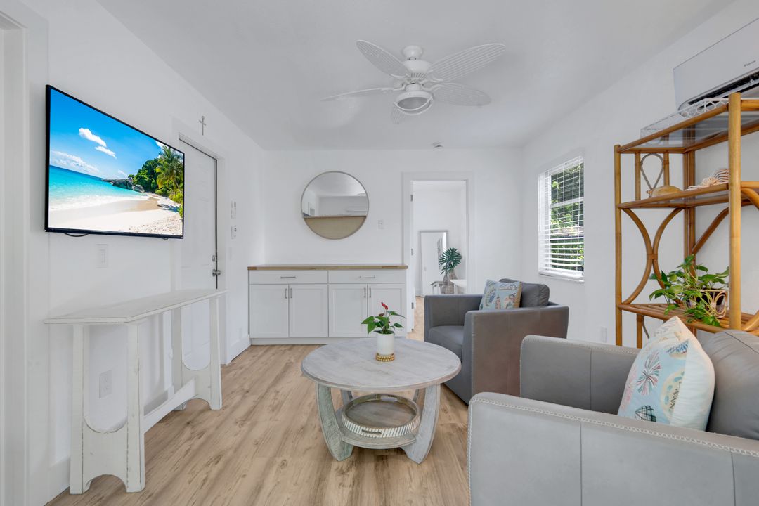 27292 East Dr, Bonita Springs, FL 34135