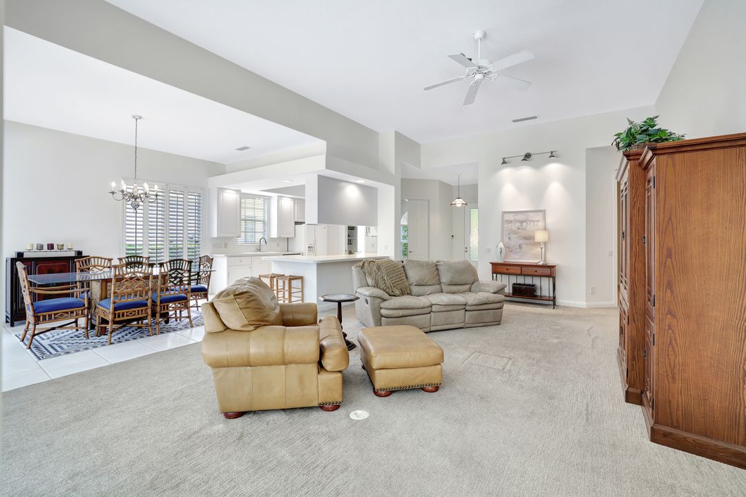 2831 Jude Is Wy, Naples, FL 34119