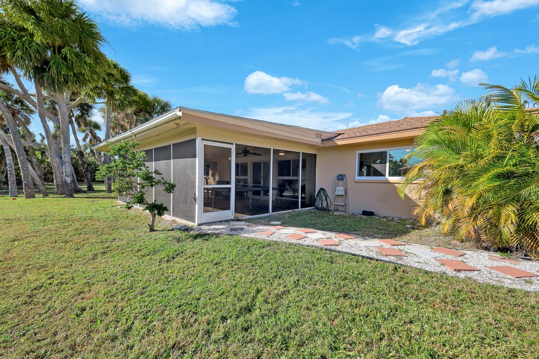 4619 Rue Bayou, Sanibel, FL 33957