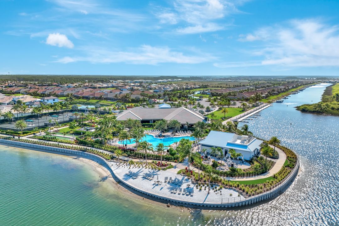 12240 Canal Grande Dr, Fort Myers, FL 33913