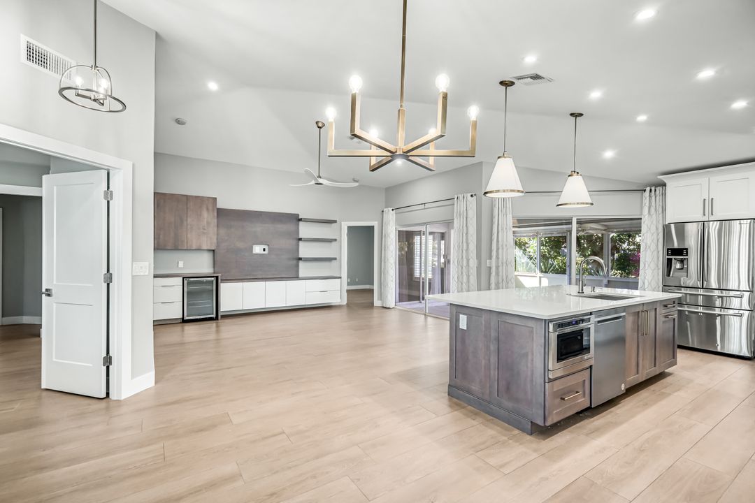 20822 Country Barn Dr, Estero, FL 33928