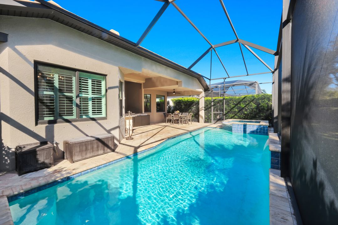 10126 Palazzo Dr, Naples, FL 34119