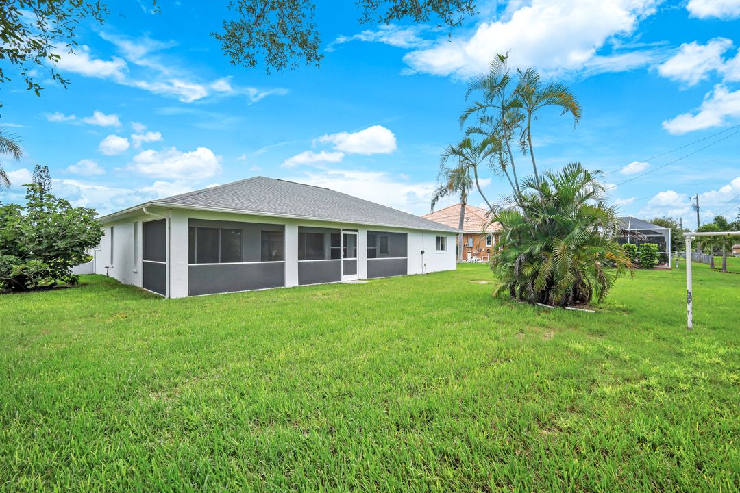 204 SE 19th Terrace, Cape Coral, FL 33990