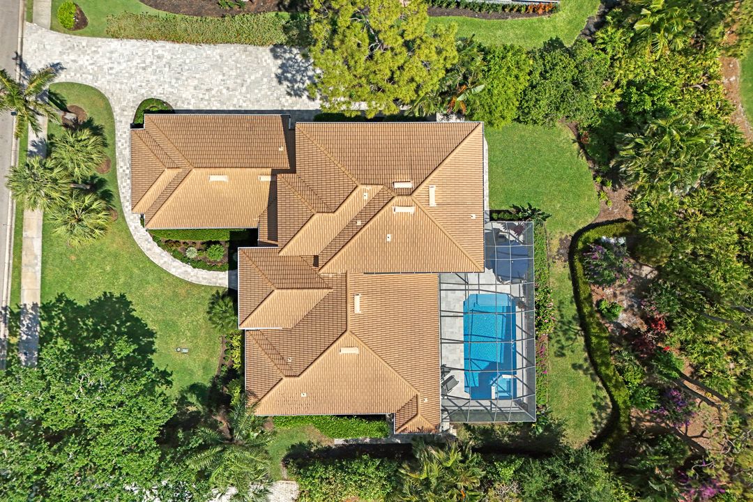25011 Goldcrest Dr, Bonita Springs, FL 34134