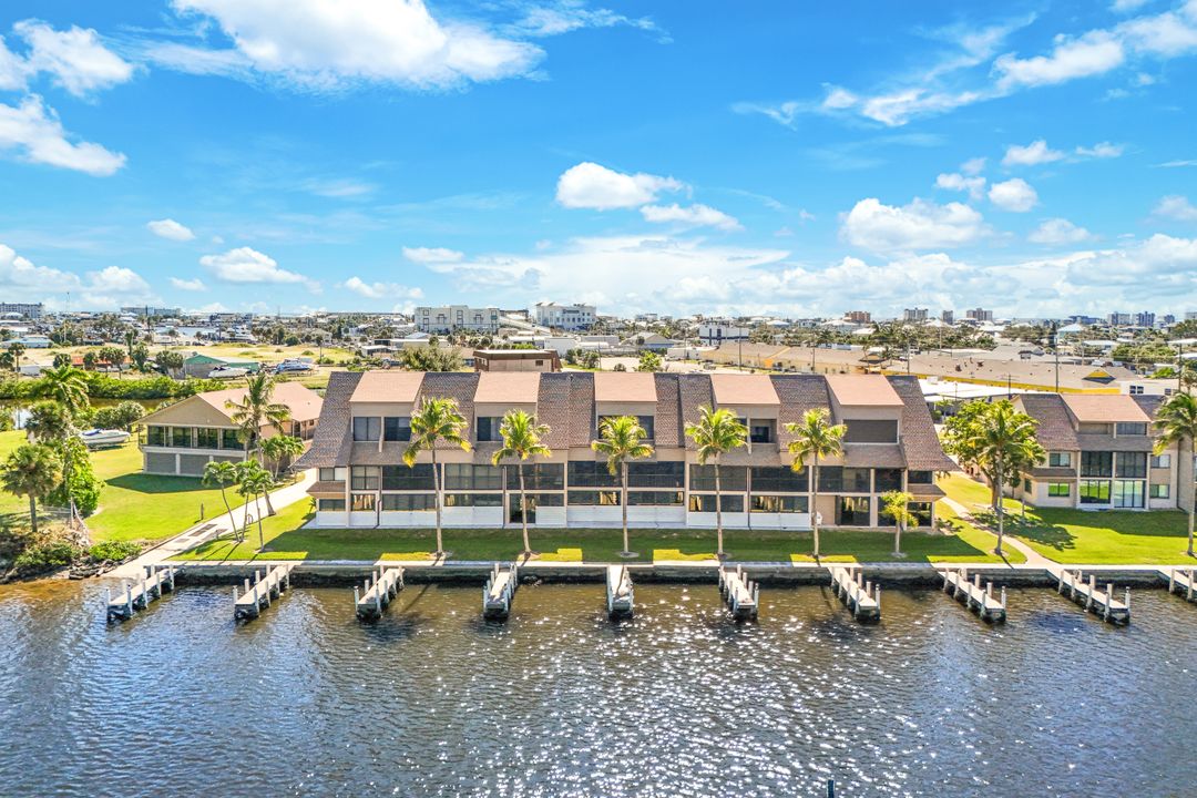 894 Buttonwood Dr #219, Fort Myers Beach, FL 33931