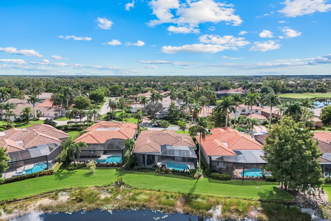 7395 Monteverde Way, Naples, FL 34119