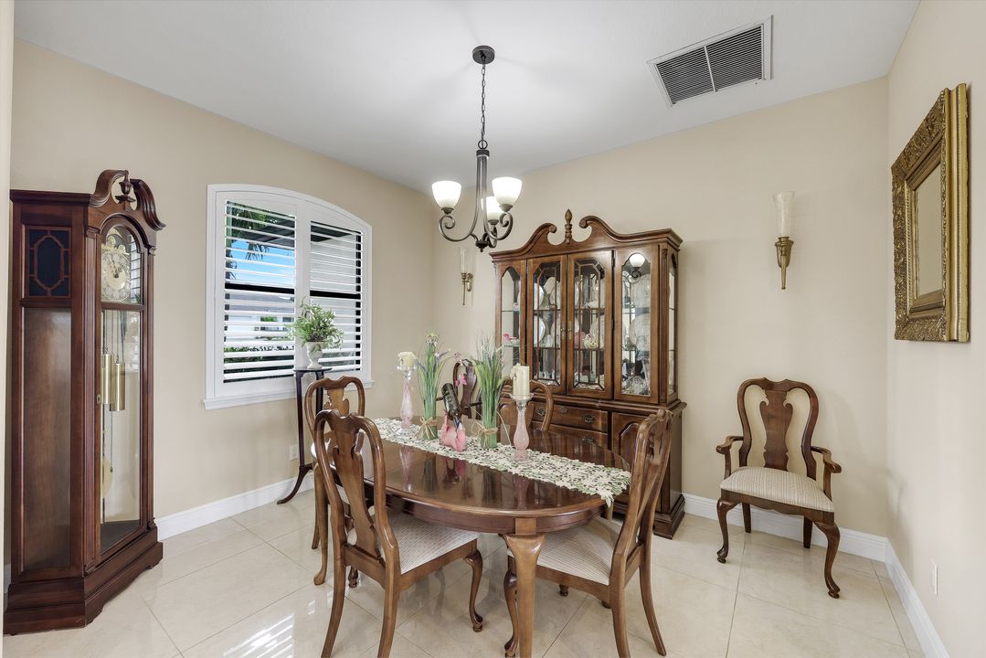 2627 SW 17th Pl, Cape Coral, FL 33914