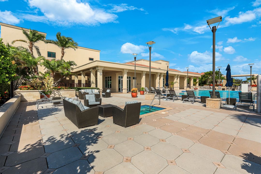 9123 Strada Pl #7201, Naples, FL 34108