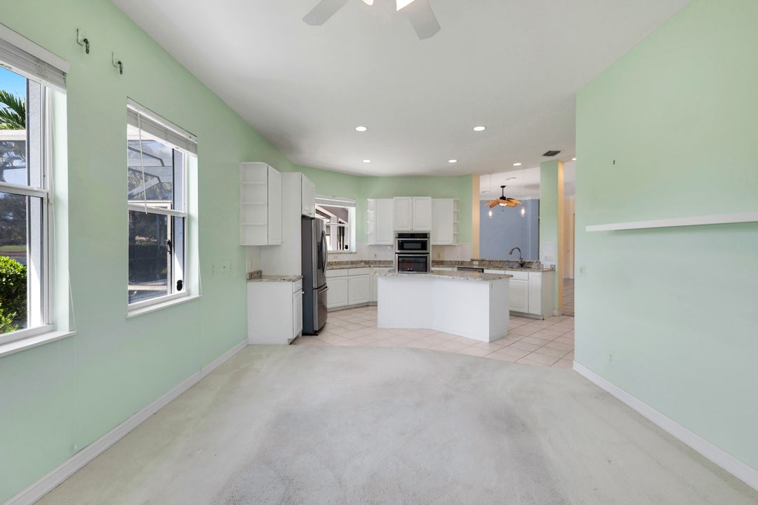 12570 Walden Run Dr, Fort Myers, FL 33913