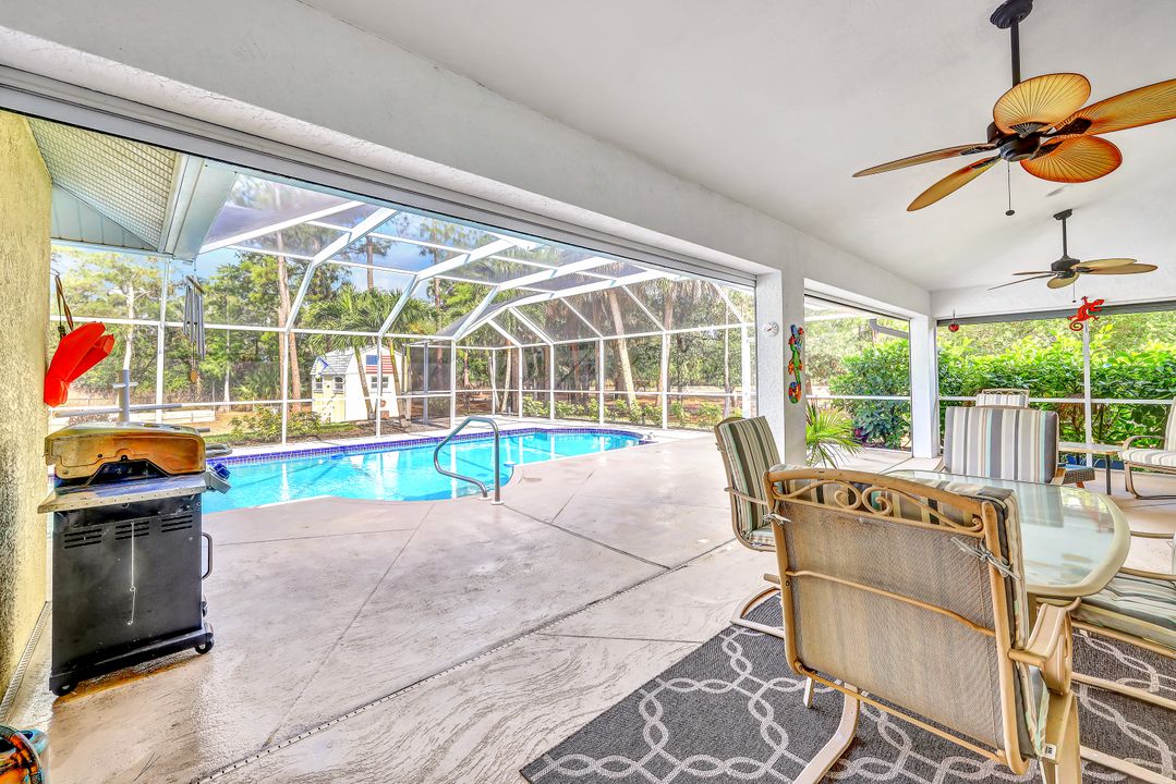 731 25th St SW, Naples, FL 34117