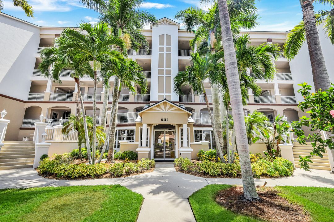 9111 Southmont Cove #305, Fort Myers, FL 33908
