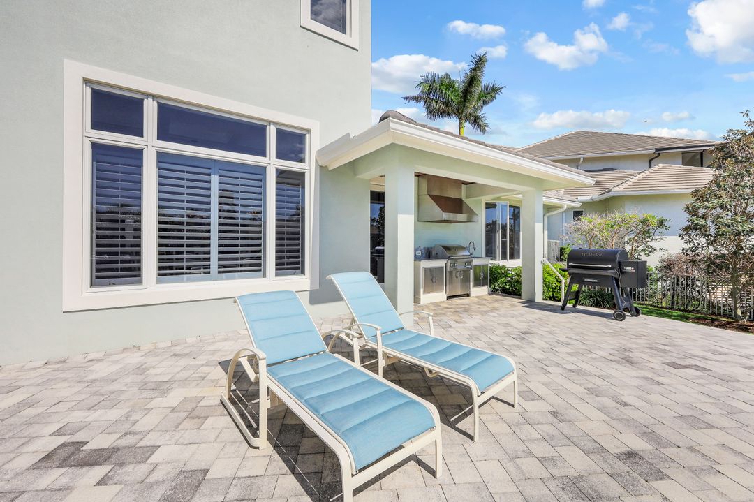 813 Magnolia Ct, Marco Island, FL 34145