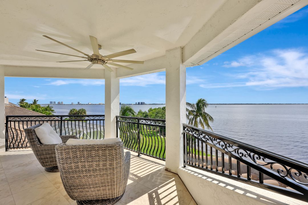 12560 Panasoffkee Dr, North Fort Myers, FL 33903