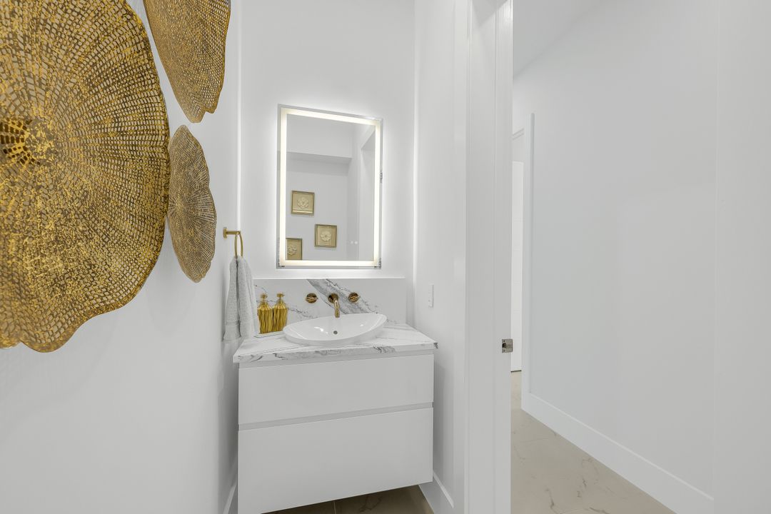 4316 Sands Blvd, Cape Coral, FL 33914