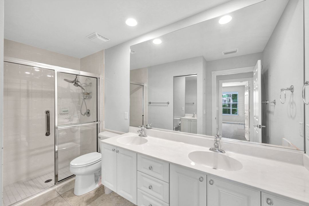28820 Xenon Way, Bonita Springs, FL 34135