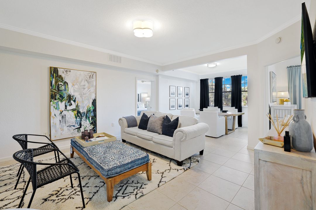 13010 Positano Cir #203, Naples, FL 34105