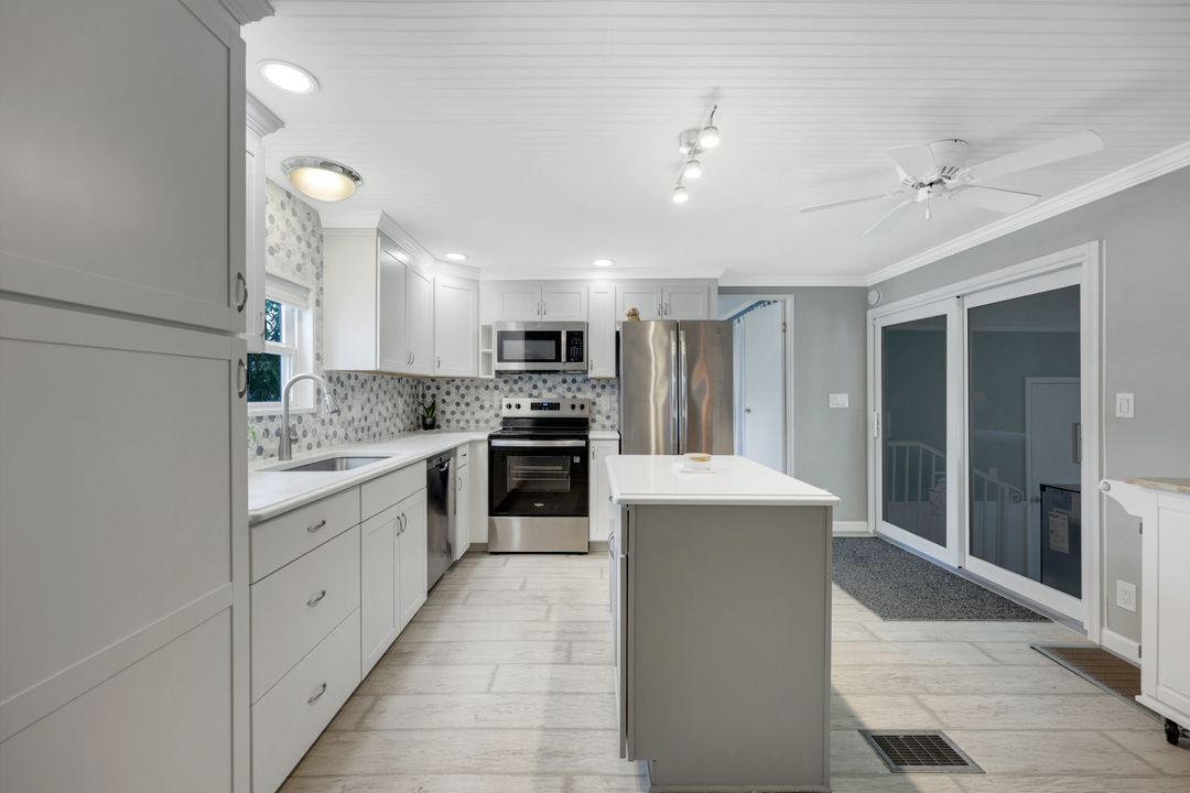 27365 Joann Dr, Bonita Springs, FL 34135