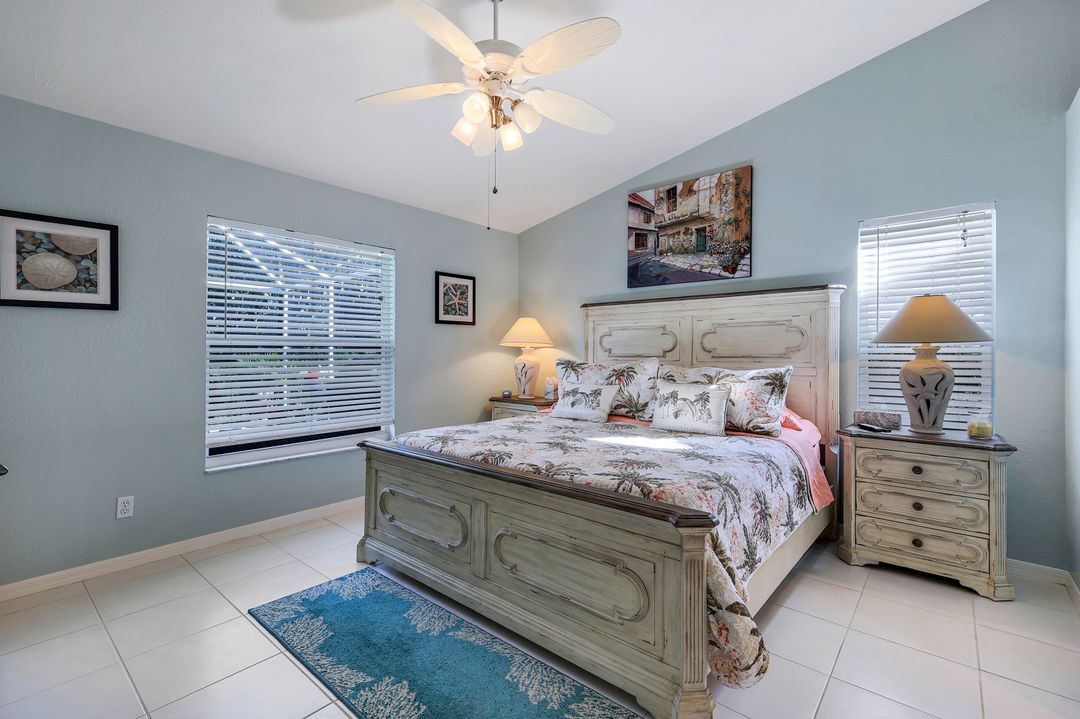 8199 Ibis Cove Cir, Naples, FL 34119